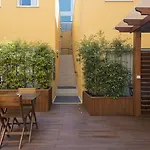 Daire Bloom House By Sweet *