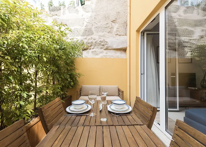 Bloom House By Sweet Διαμέρισμα